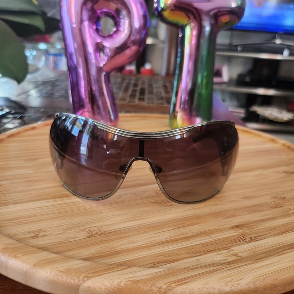 Christian Dior sunglasses - Picture 1 of 9